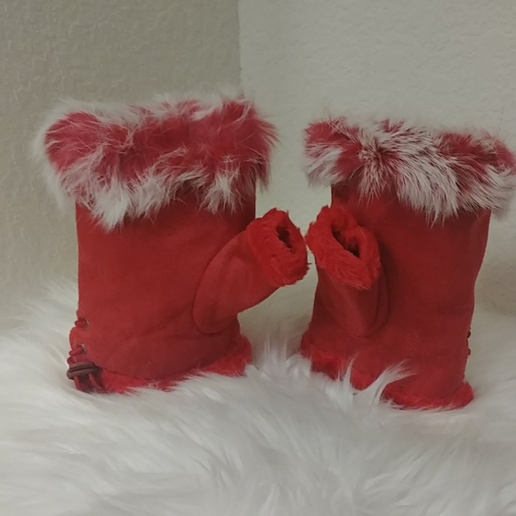 Red Faux Fur Fleece Fingerless Gloves - Picture 2 of 16